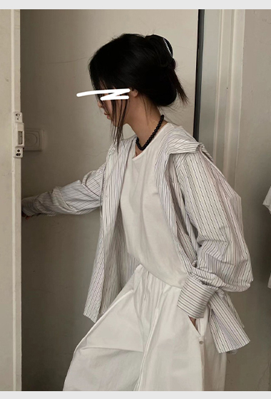 A19.糖果色連帽直條紋襯衫