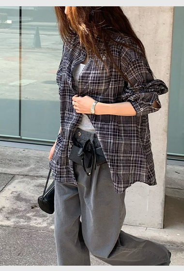 A15.纖瘦家復古格紋襯衫