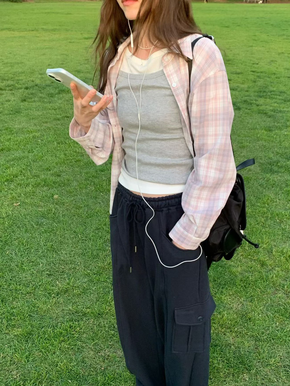 A60.粉彩女孩格紋襯衫