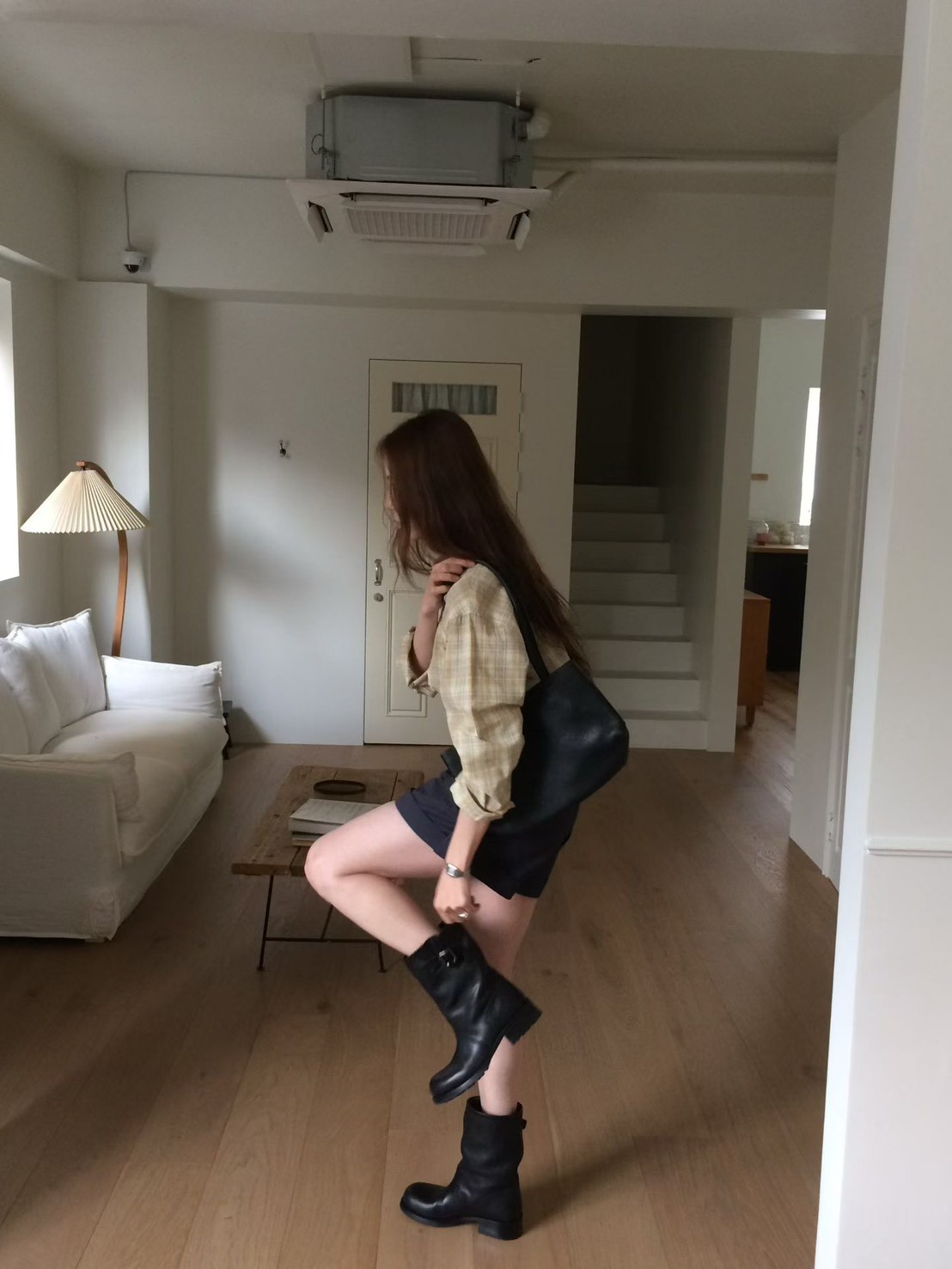 A60.粉彩女孩格紋襯衫