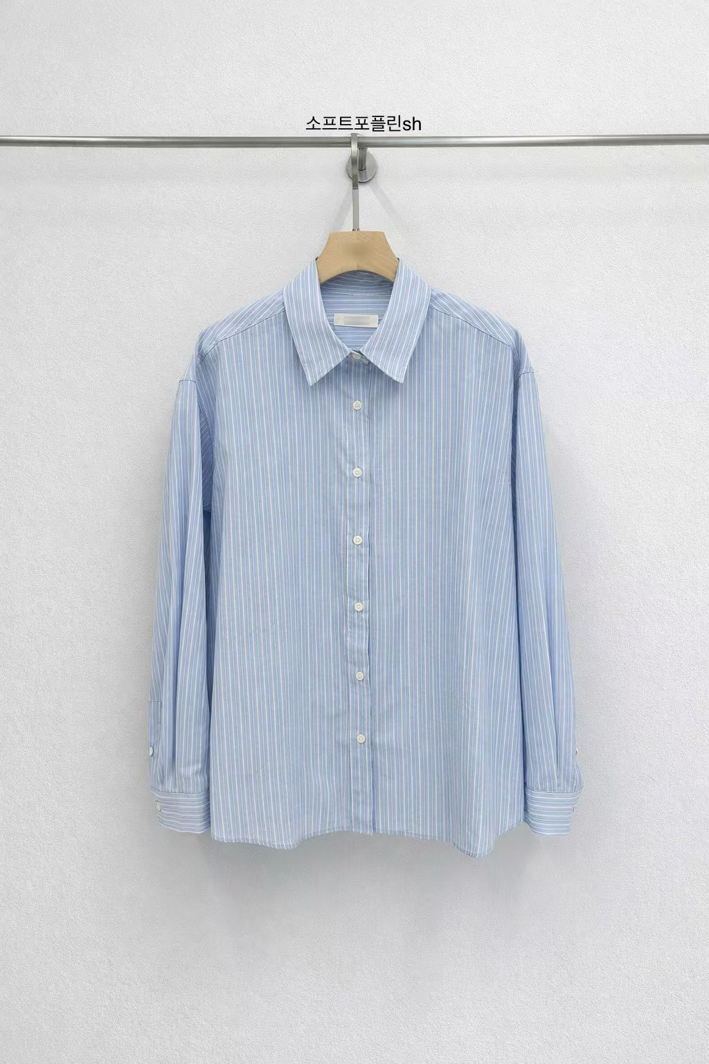 A95.小V家粉彩直條紋襯衫