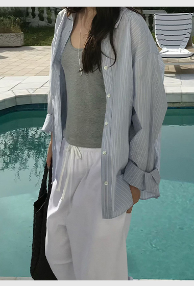 A95.小V家粉彩直條紋襯衫