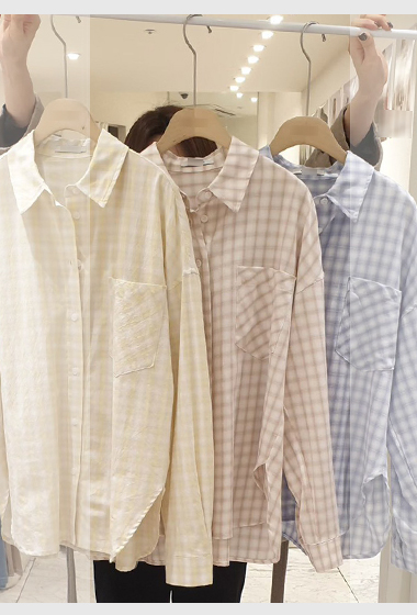 B68.小臉歐膩溫柔鬆餅格襯衫