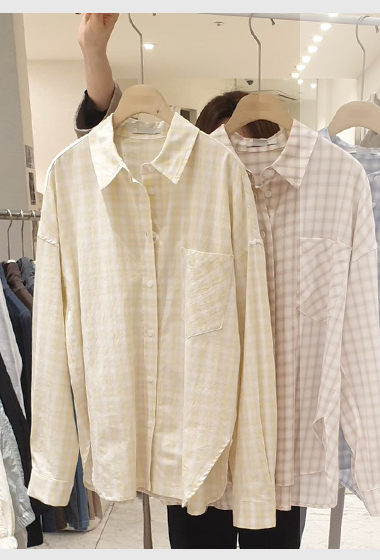 B68.小臉歐膩溫柔鬆餅格襯衫