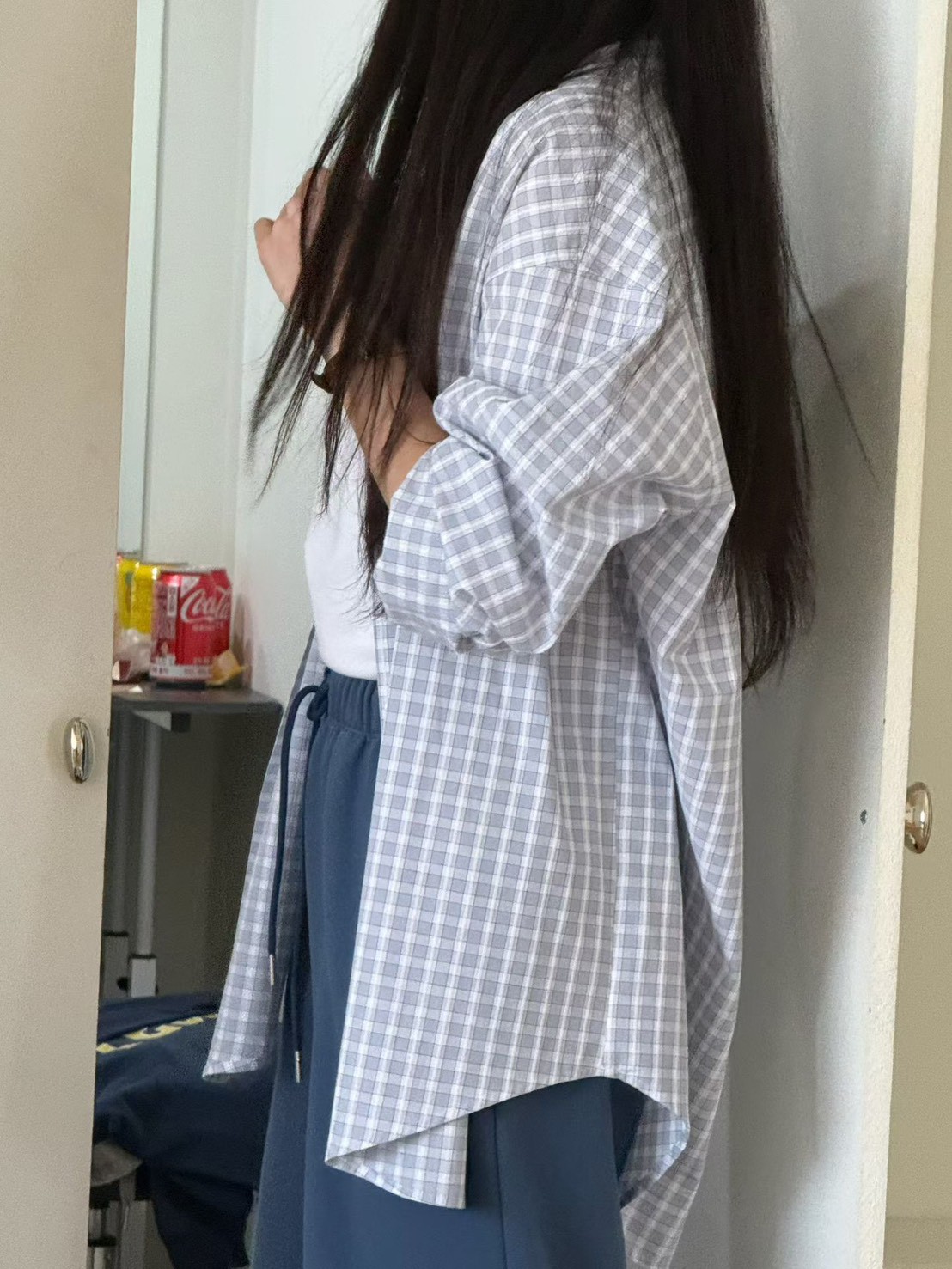 B05.造型可拆領巾小格襯衫