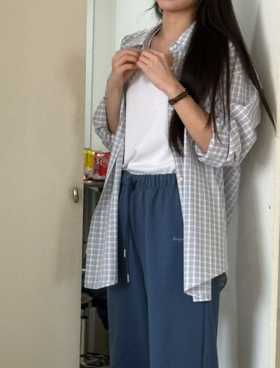 B05.造型可拆領巾小格襯衫