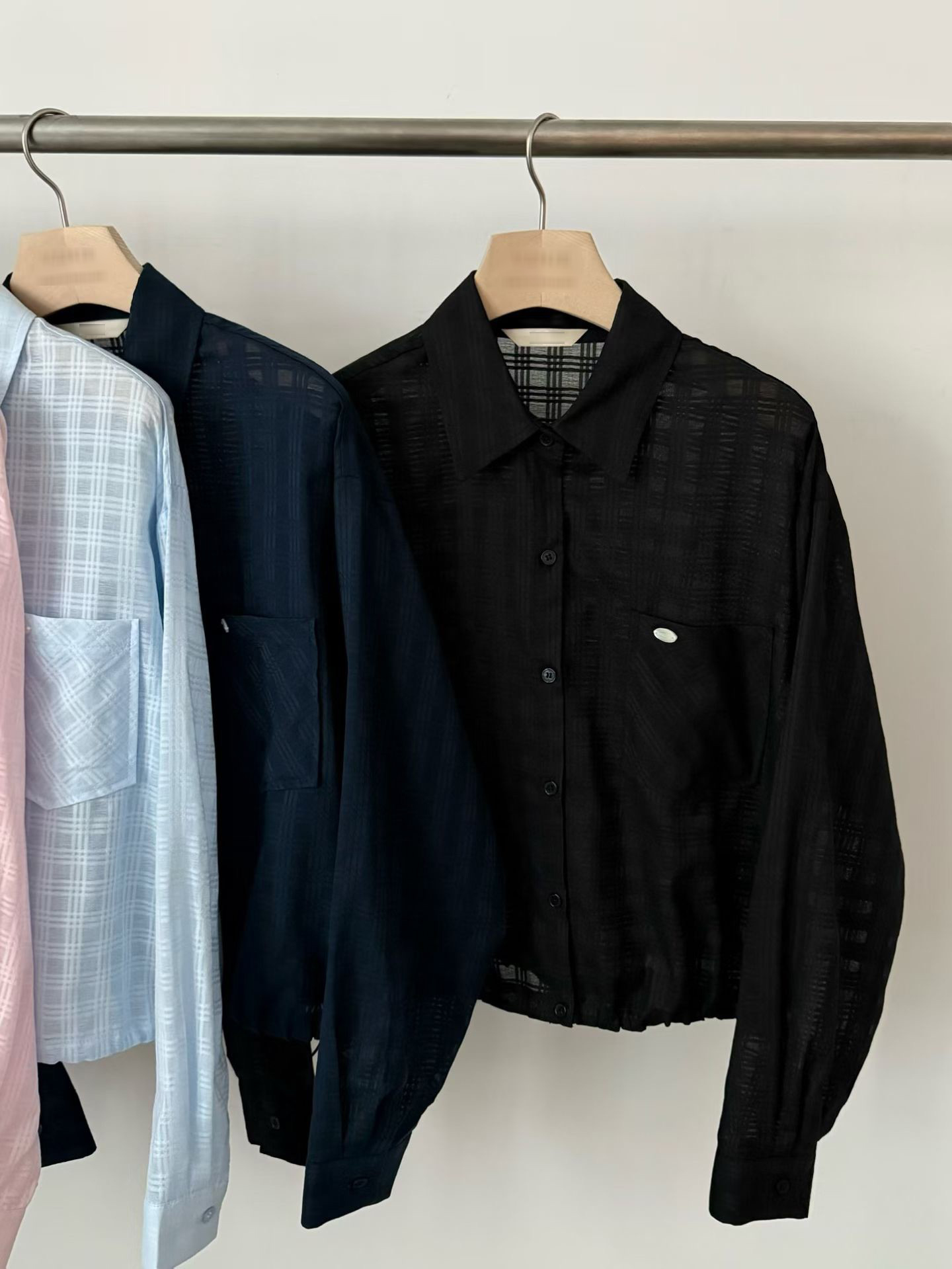 B37.甜甜鬆餅格微透襯衫