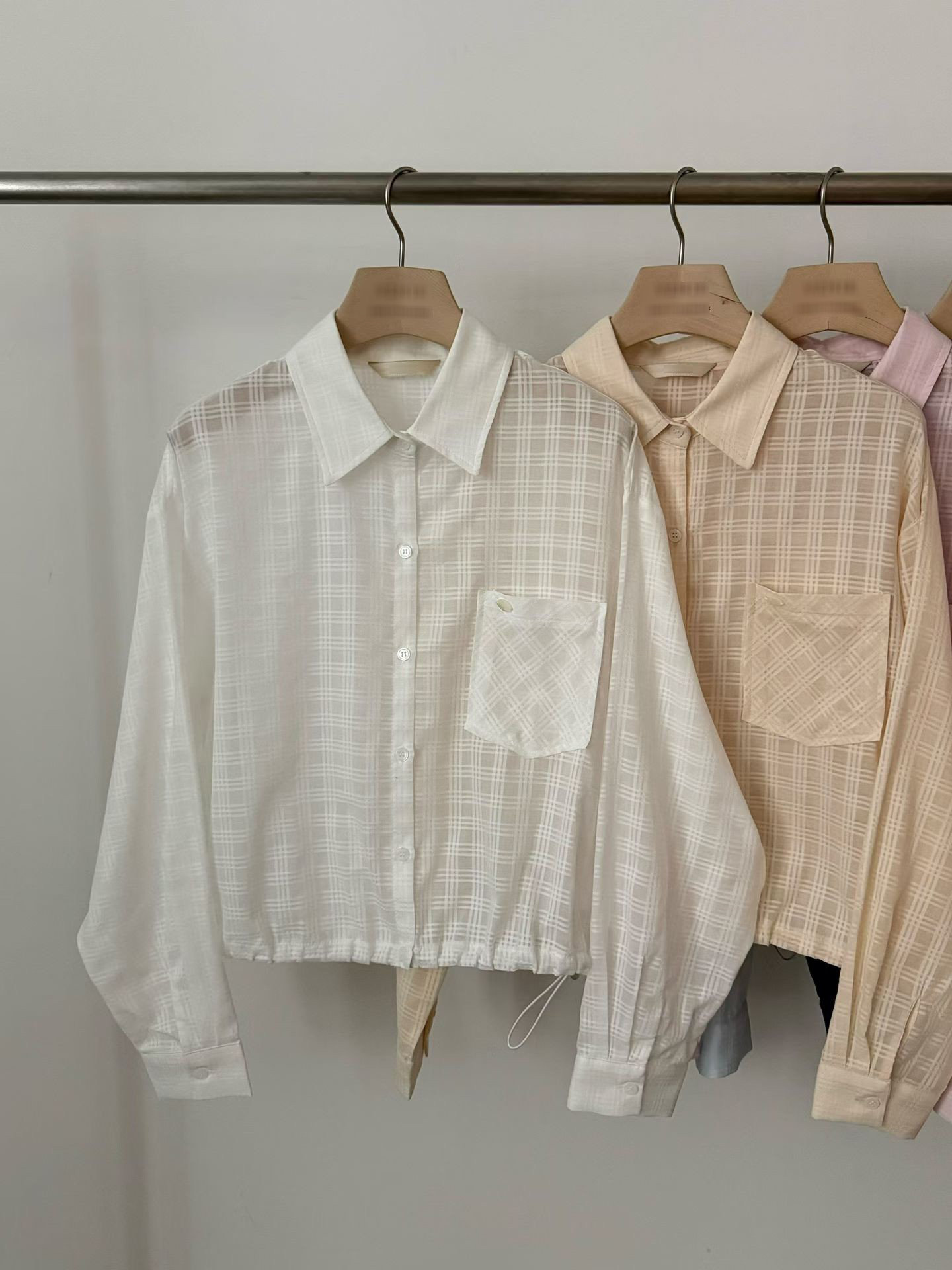 B37.甜甜鬆餅格微透襯衫