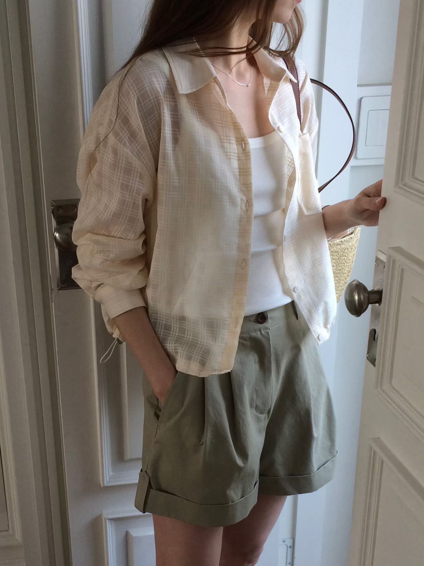 B37.甜甜鬆餅格微透襯衫