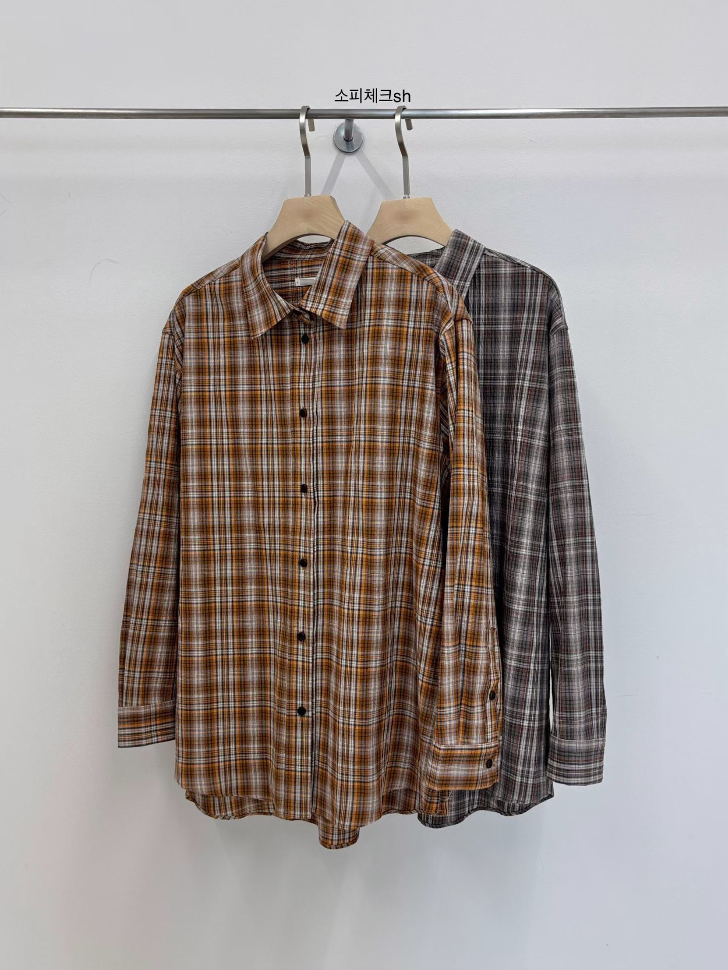 B60.小V家復古女孩格紋襯衫