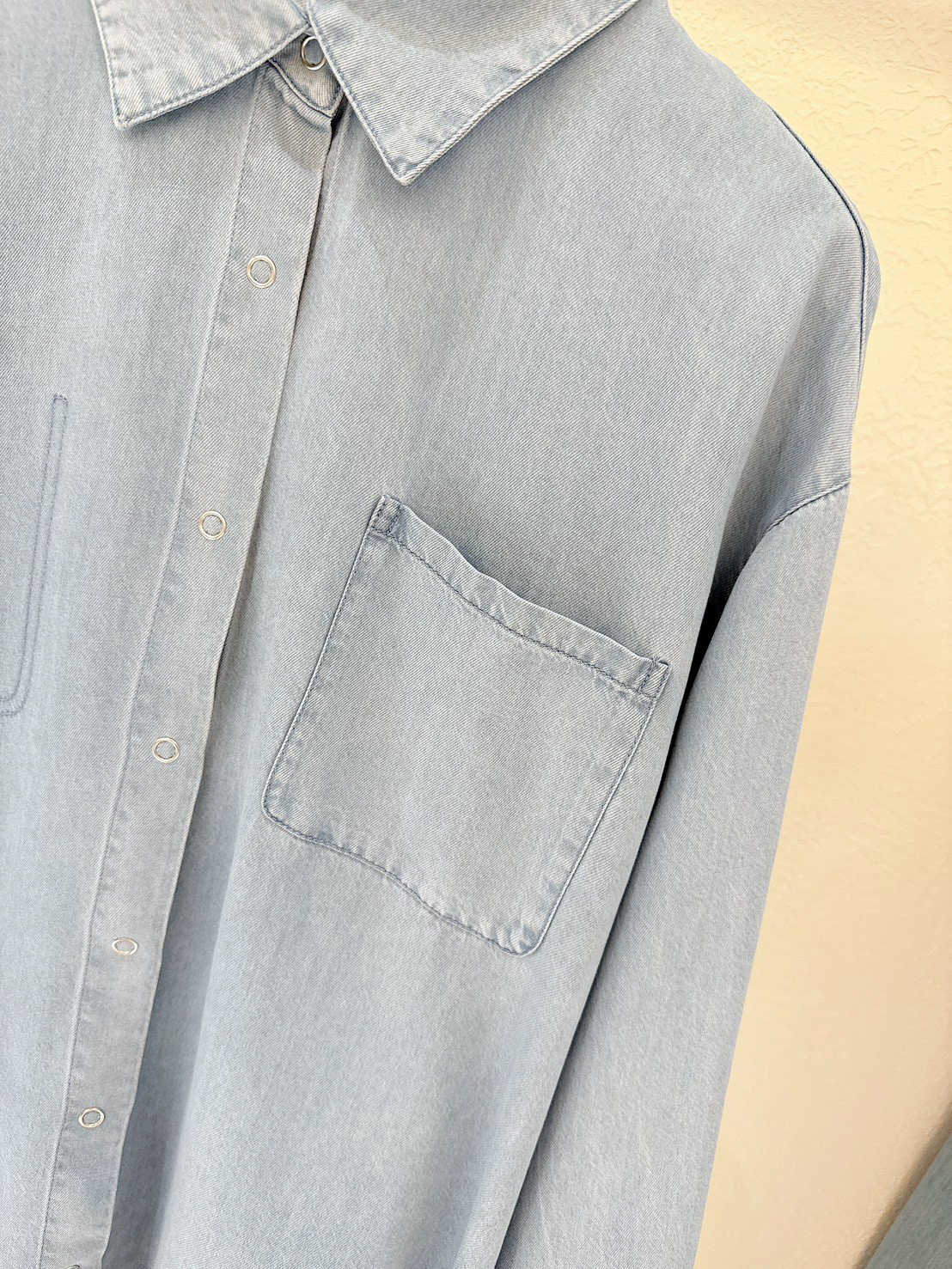 B131.舒適萊賽爾牛仔襯衫