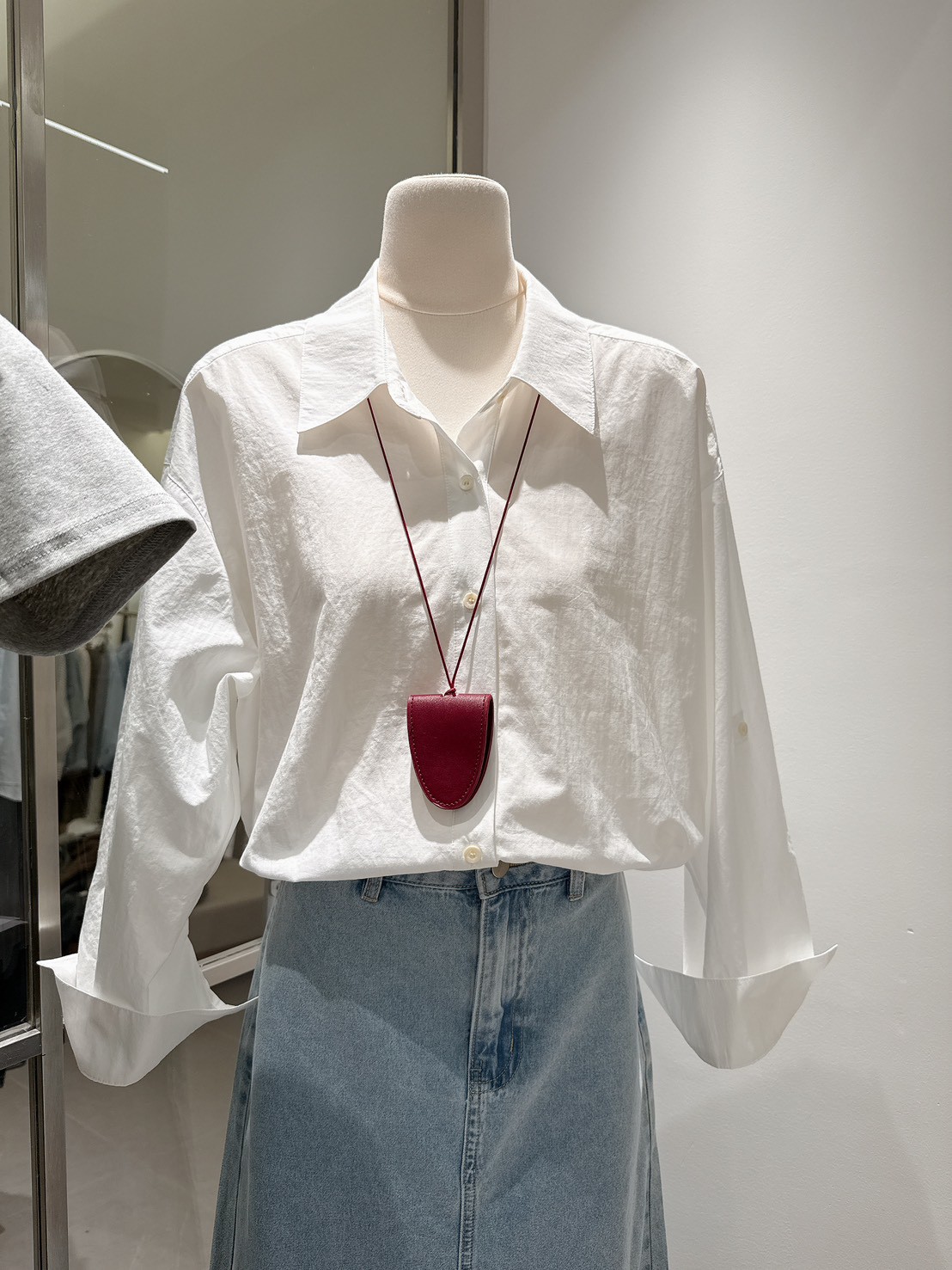 B128.溫柔女孩泡芙襯衫