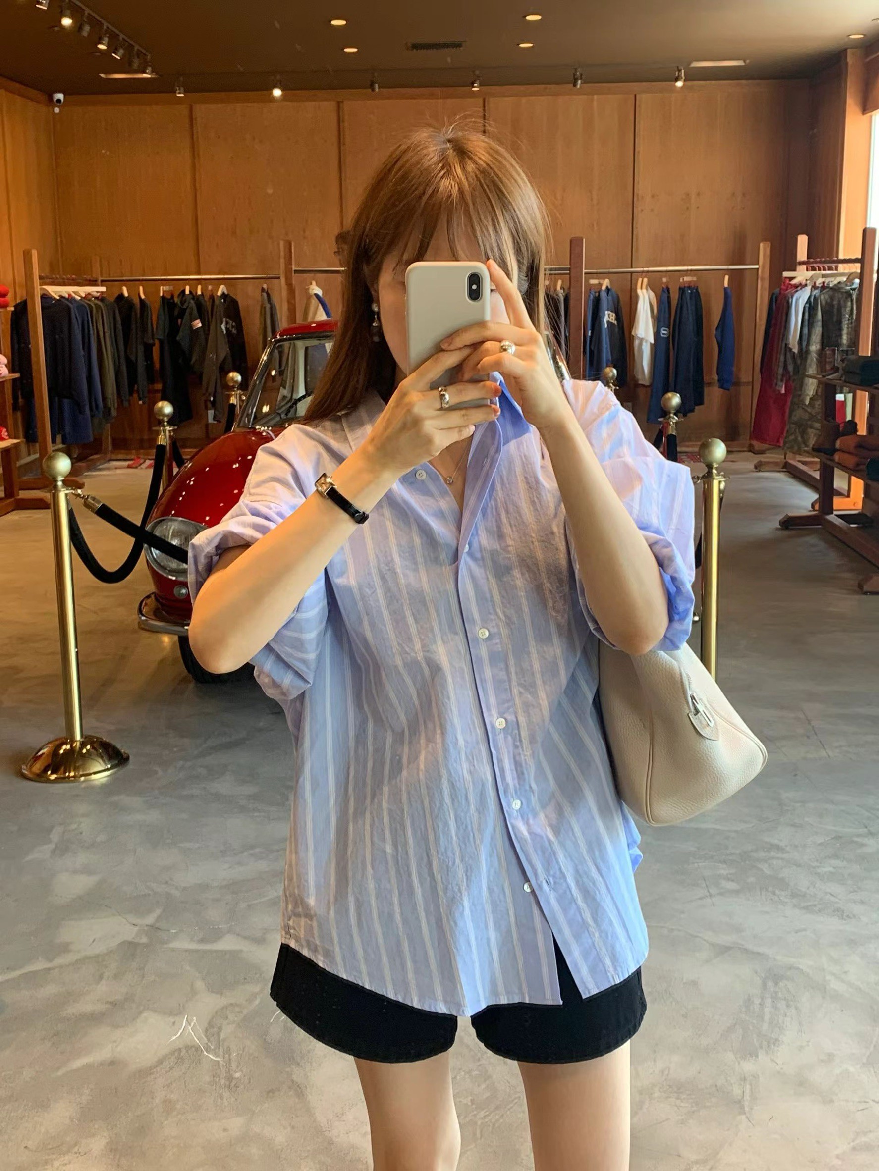 B53.顏值家清爽藍條襯衫