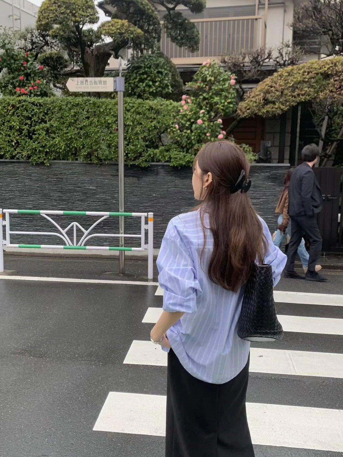 B53.顏值家清爽藍條襯衫