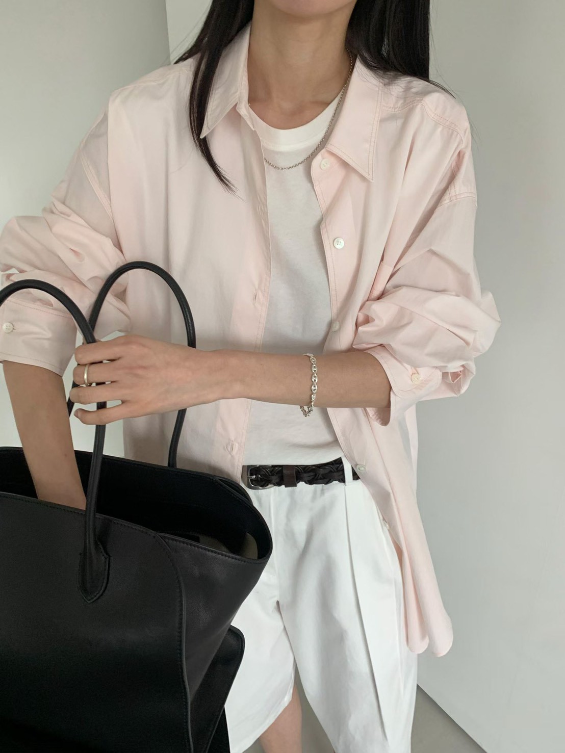 B66.都會淡雅口袋襯衫