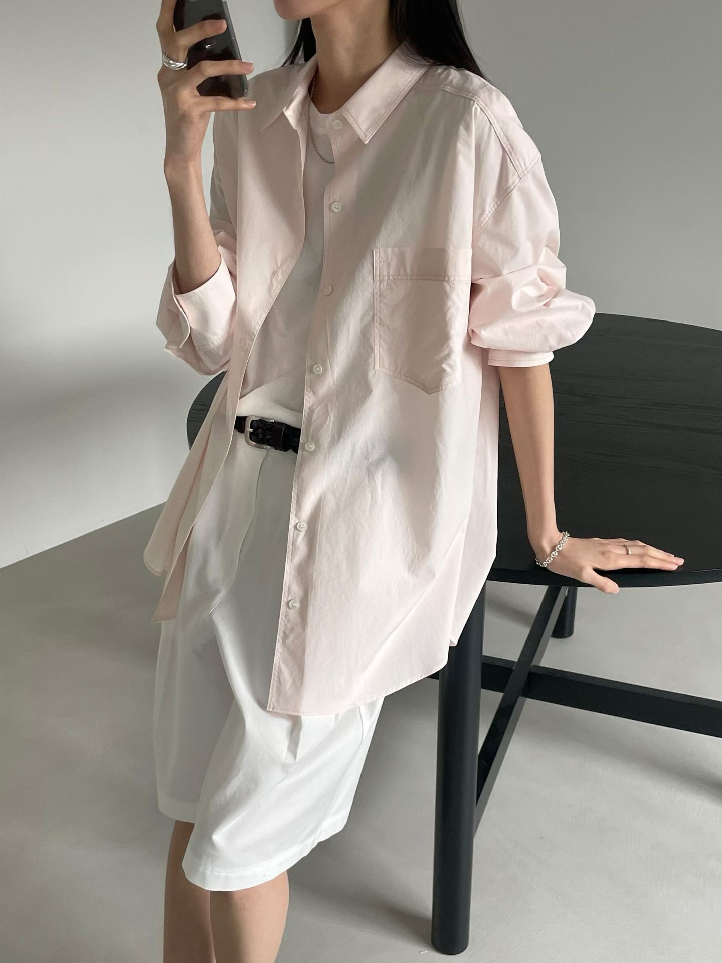 B66.都會淡雅口袋襯衫