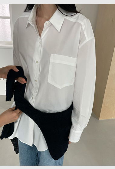 B66.都會淡雅口袋襯衫