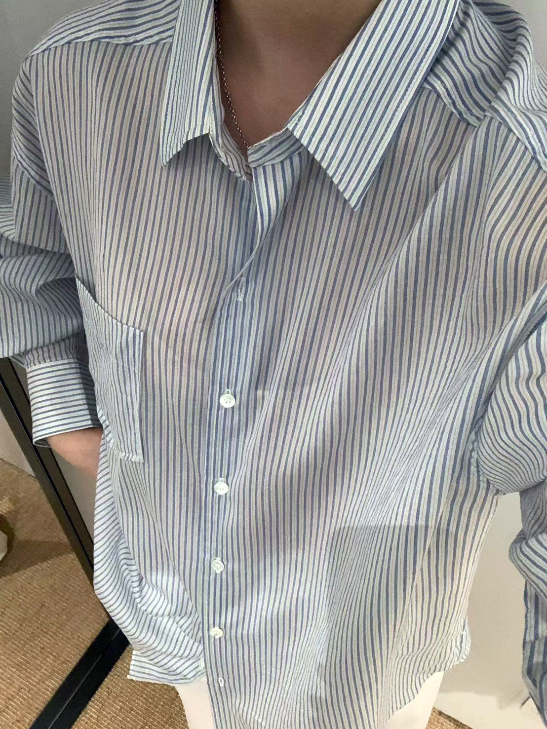 B65.知性推薦直條紋襯衫