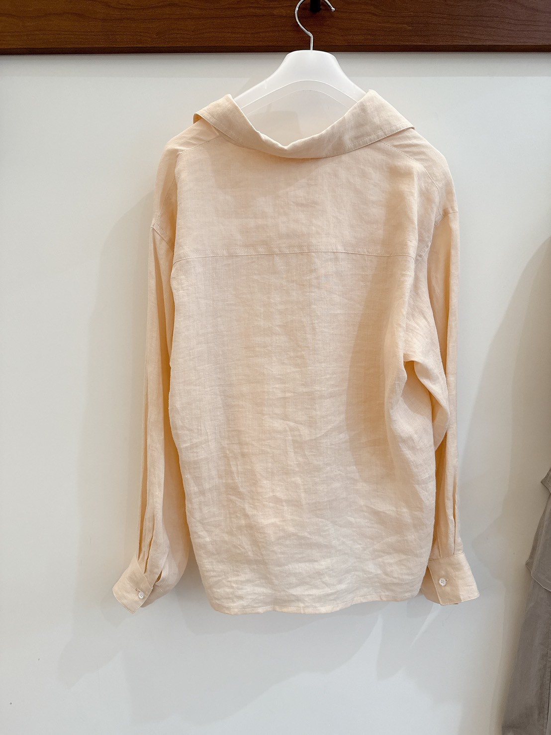 A14.100%苧麻粉嫩襯衫