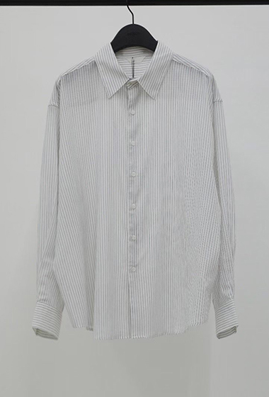 B104.纖瘦家淡雅自信襯衫