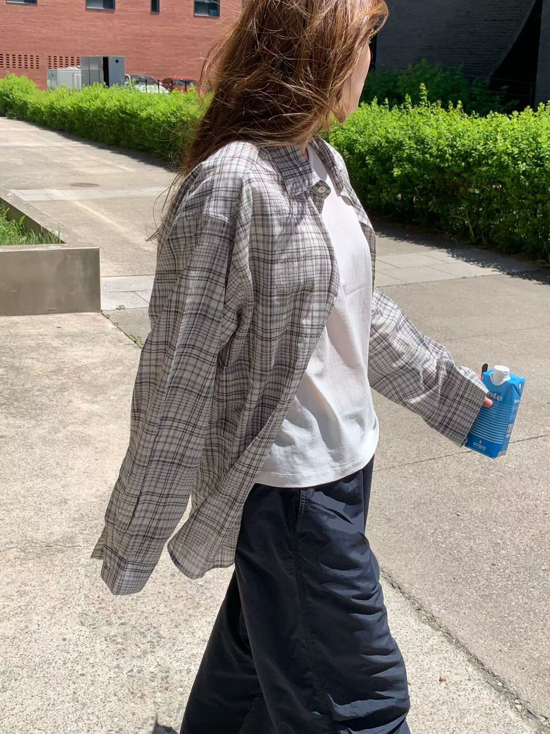 B95.纖瘦家漸層格紋襯衫