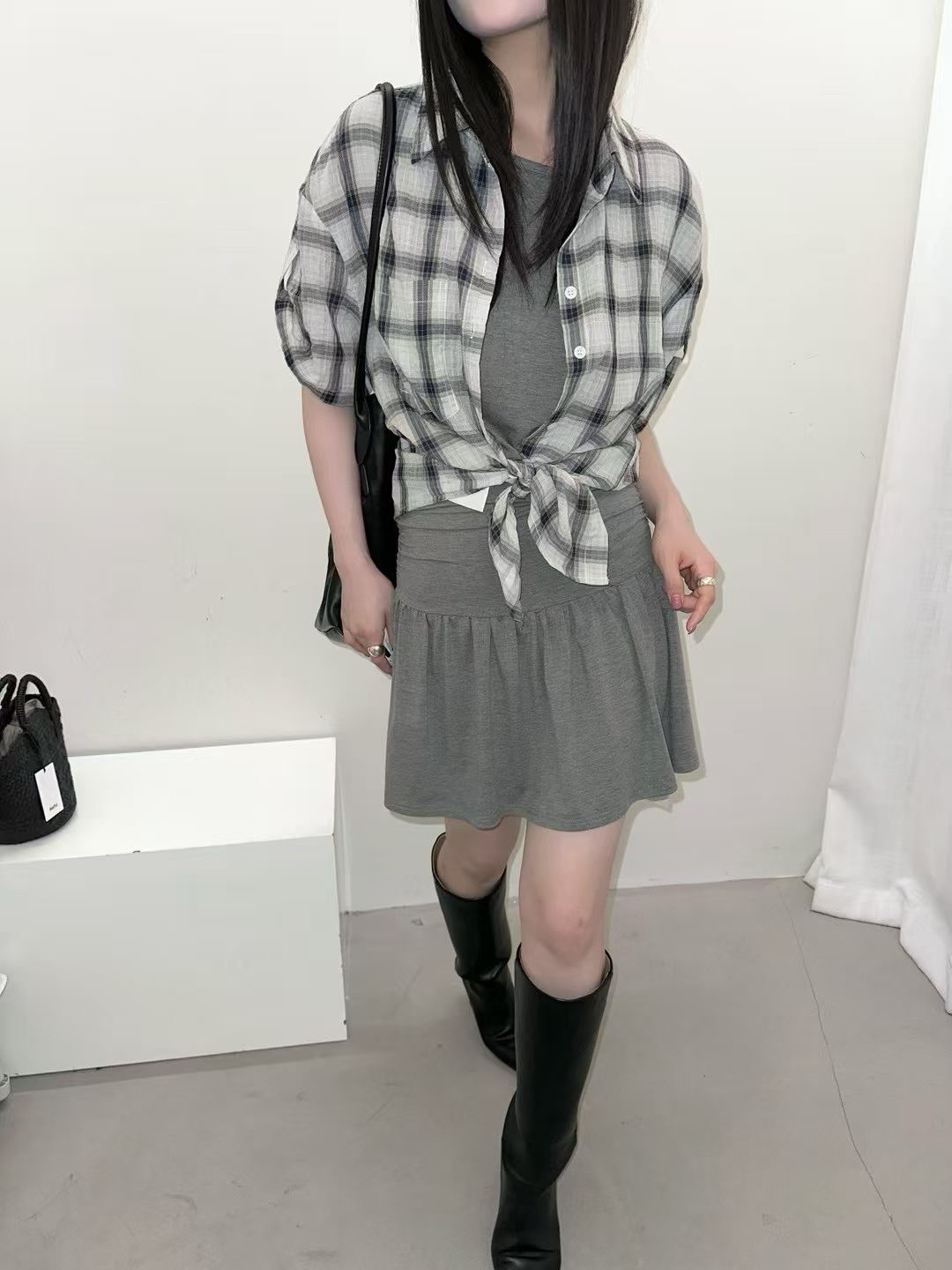 A17.文藝短袖格子襯衫