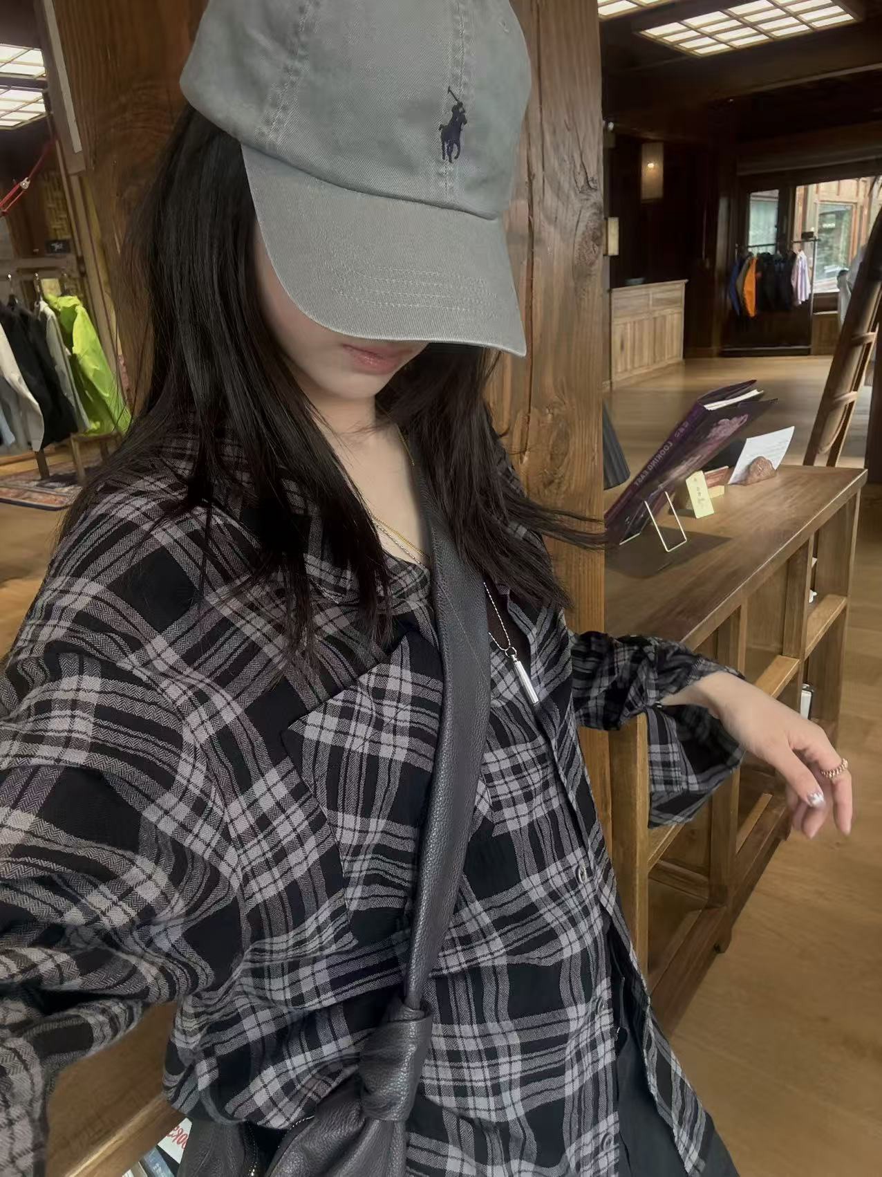B97.巧克力戀人格紋襯衫