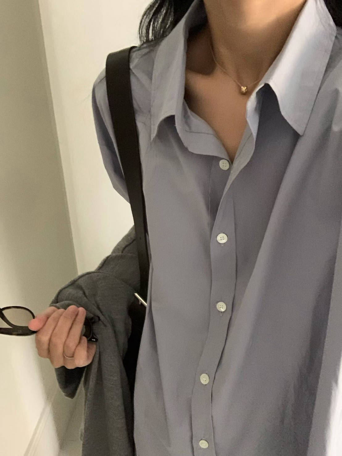 B69.小V家柔美淡雅襯衫