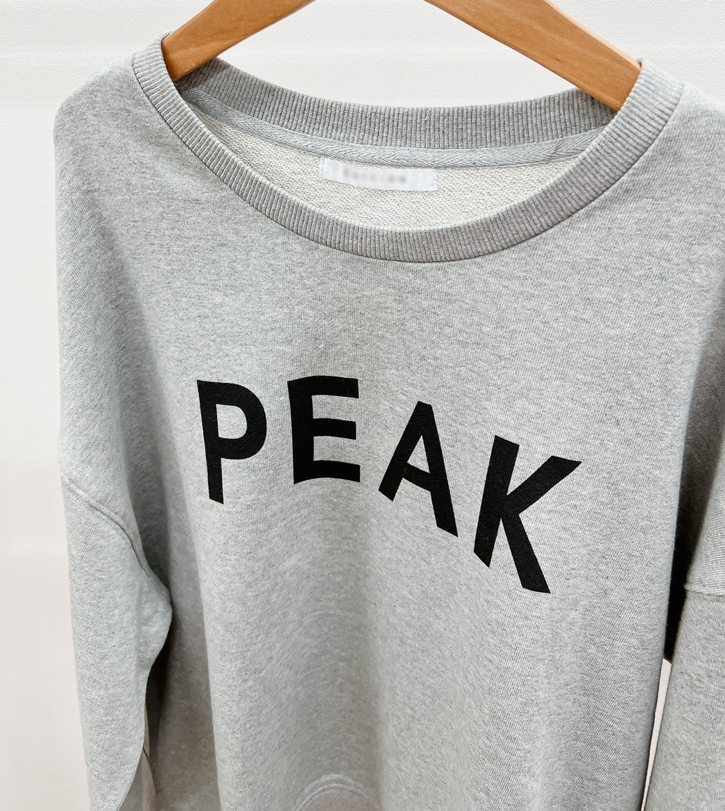 漂亮歐膩PEAK大學TEE