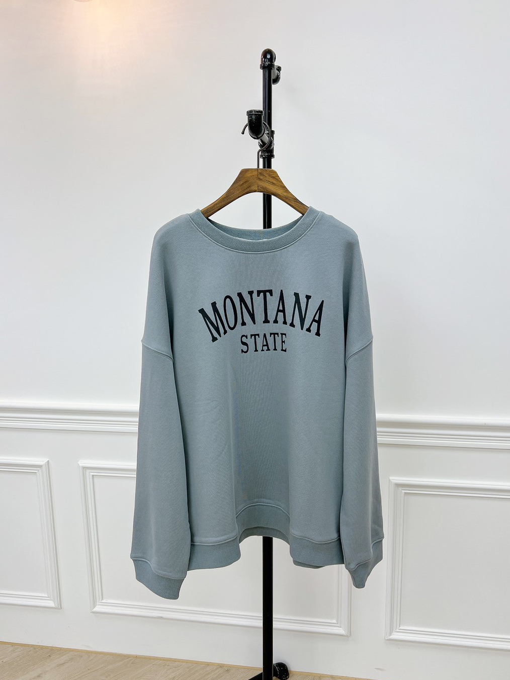 A09.女孩寬鬆MONTANA衛衣Tee