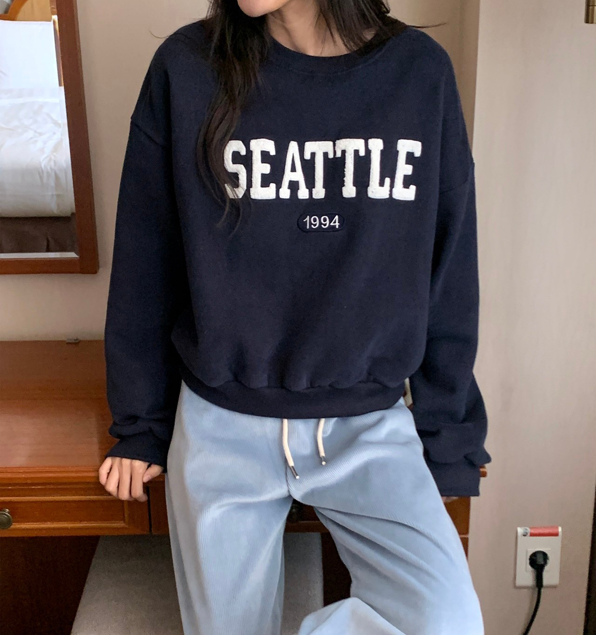 A11.韓妞SEATTLE刷毛大學TEE