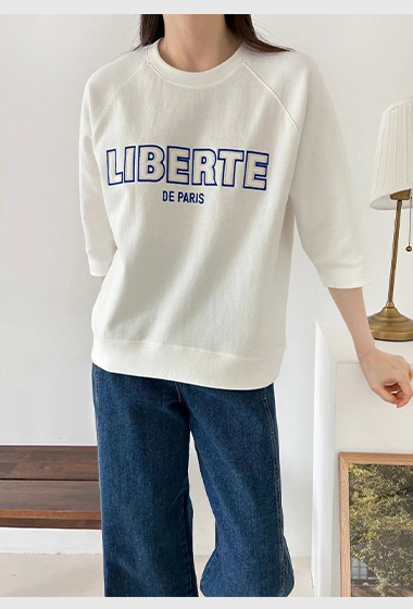 A01.刺繡拉克蘭LIBERTE大學TEE