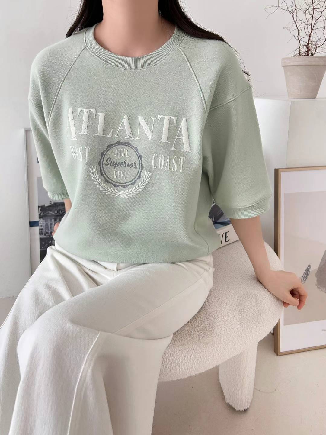 B03.美式ATLANTA印花大學TEE