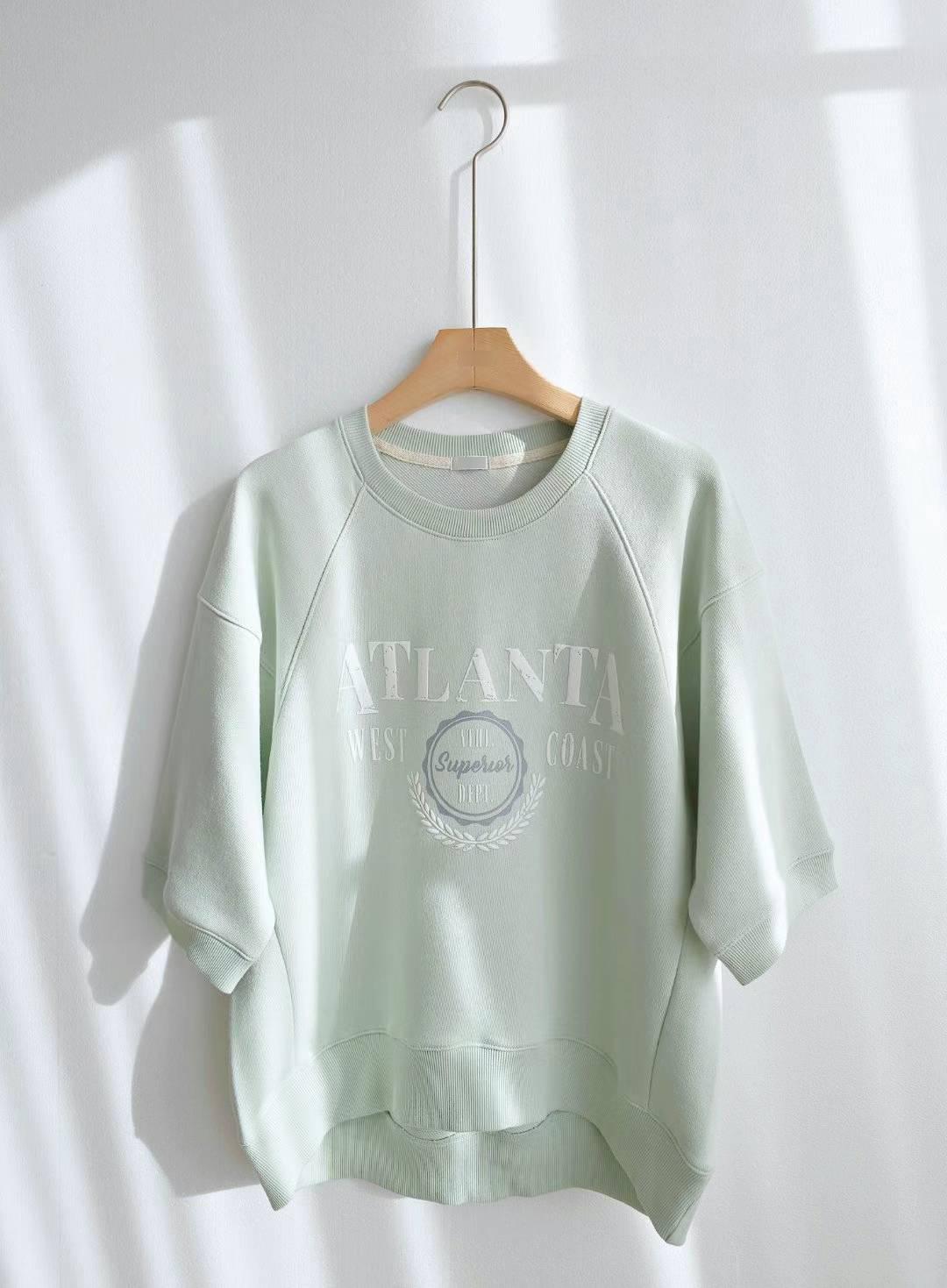 B03.美式ATLANTA印花大學TEE