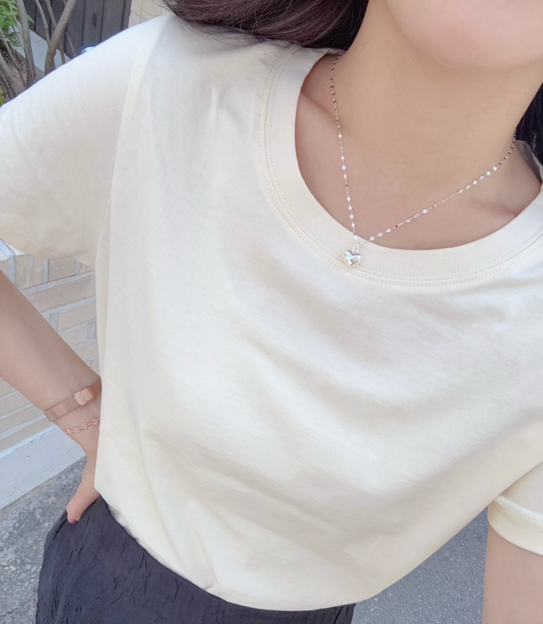 B10.日常小開衩彈性素TEE