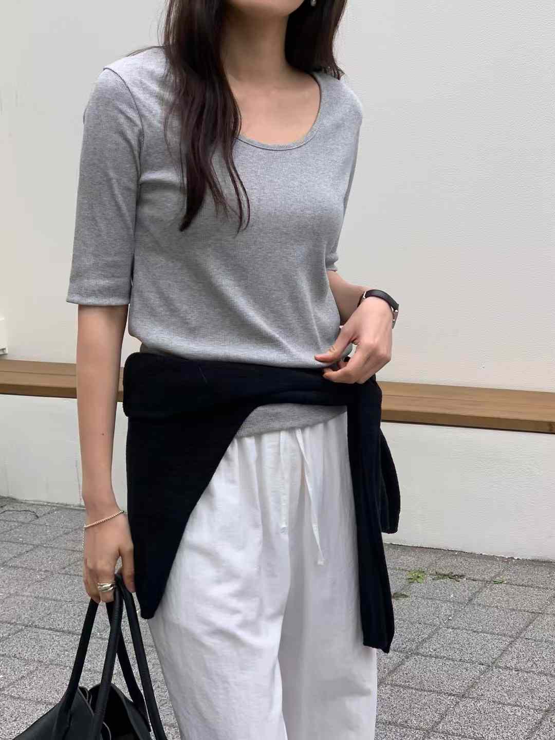 B104.顯瘦五分袖俐落上衣