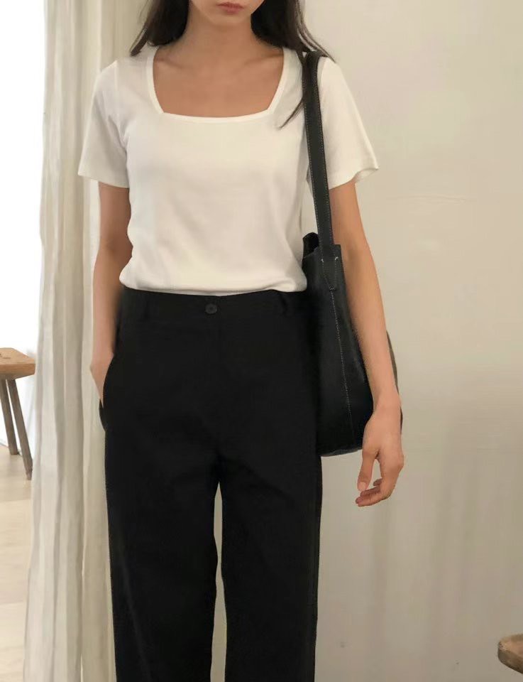 A91.顯瘦方領彈性TEE