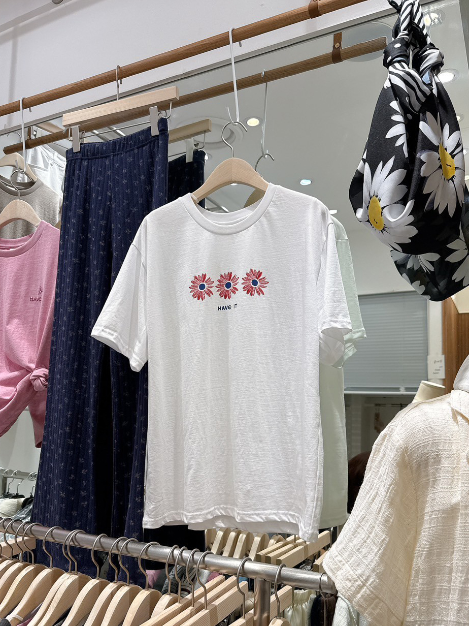 A122.休閒棉質小雛菊TEE