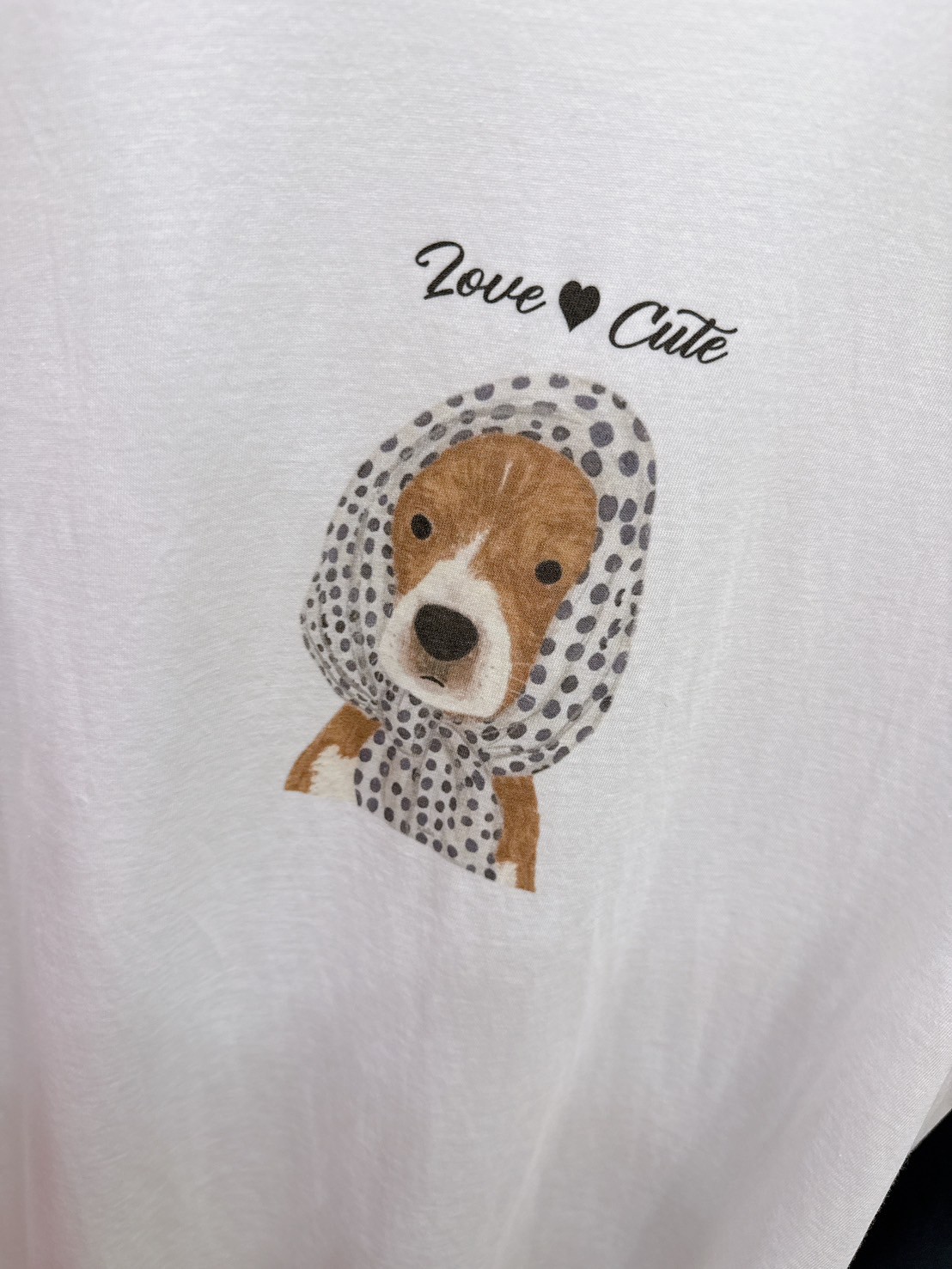 A69.俏皮頭巾狗狗TEE
