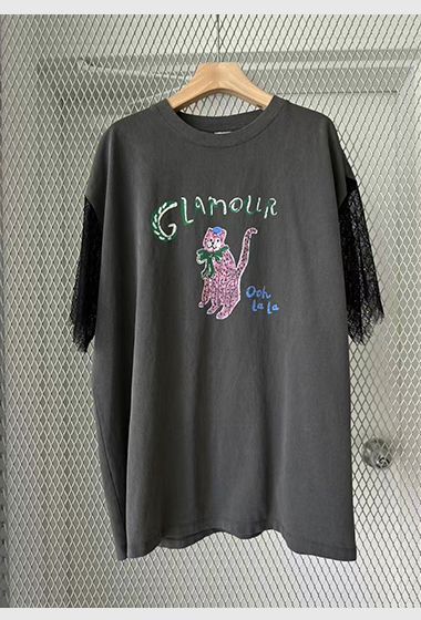 B14.俏皮花豹蕾絲袖TEE