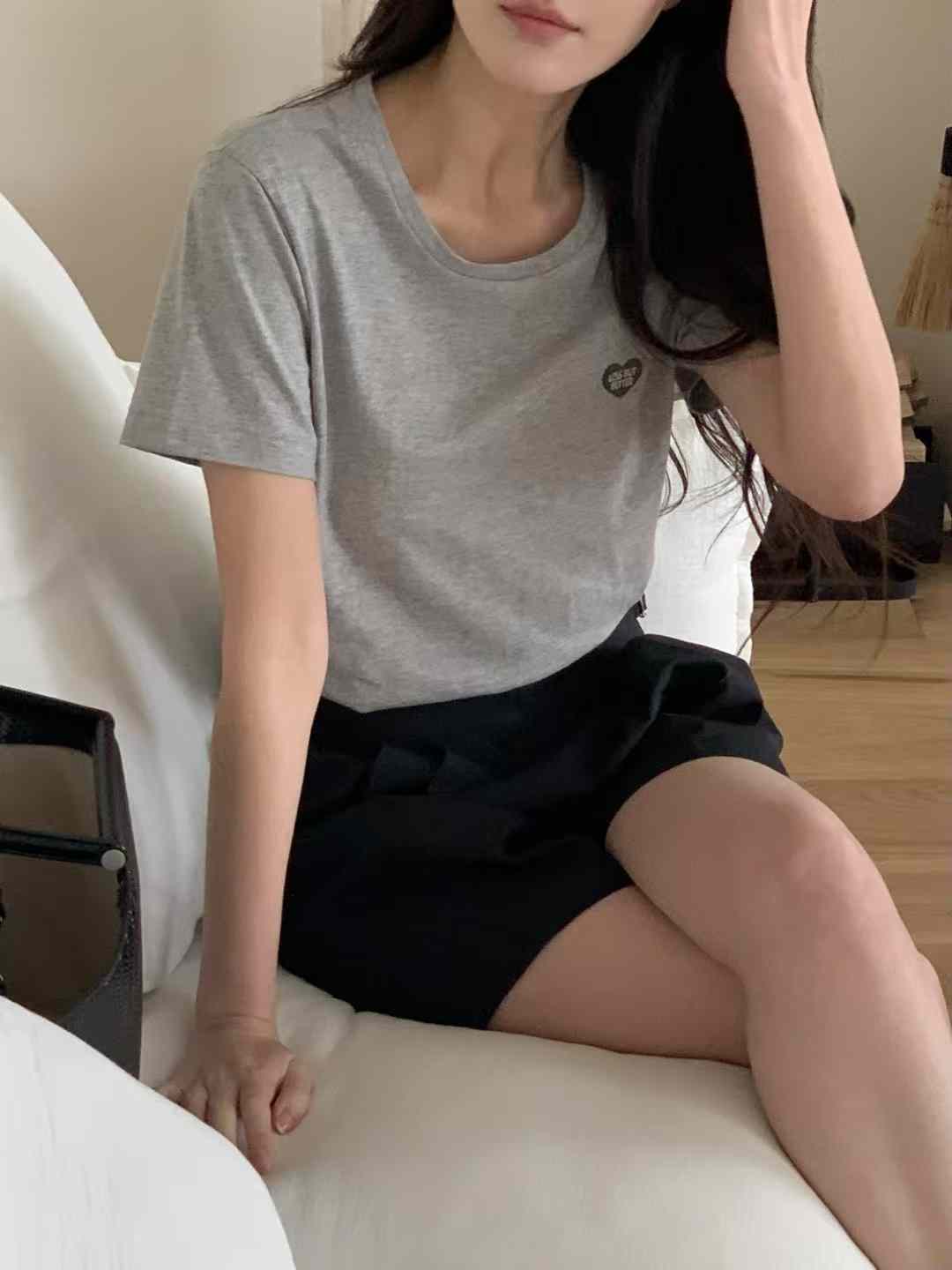 A103.小愛心裝飾短TEE