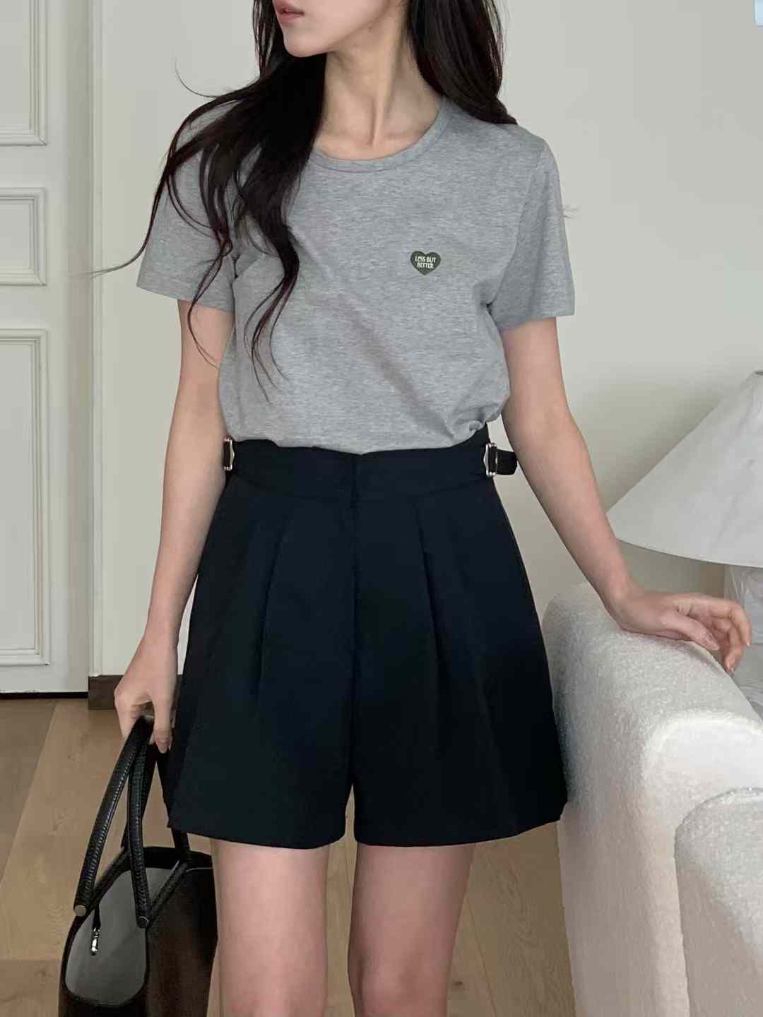 A103.小愛心裝飾短TEE