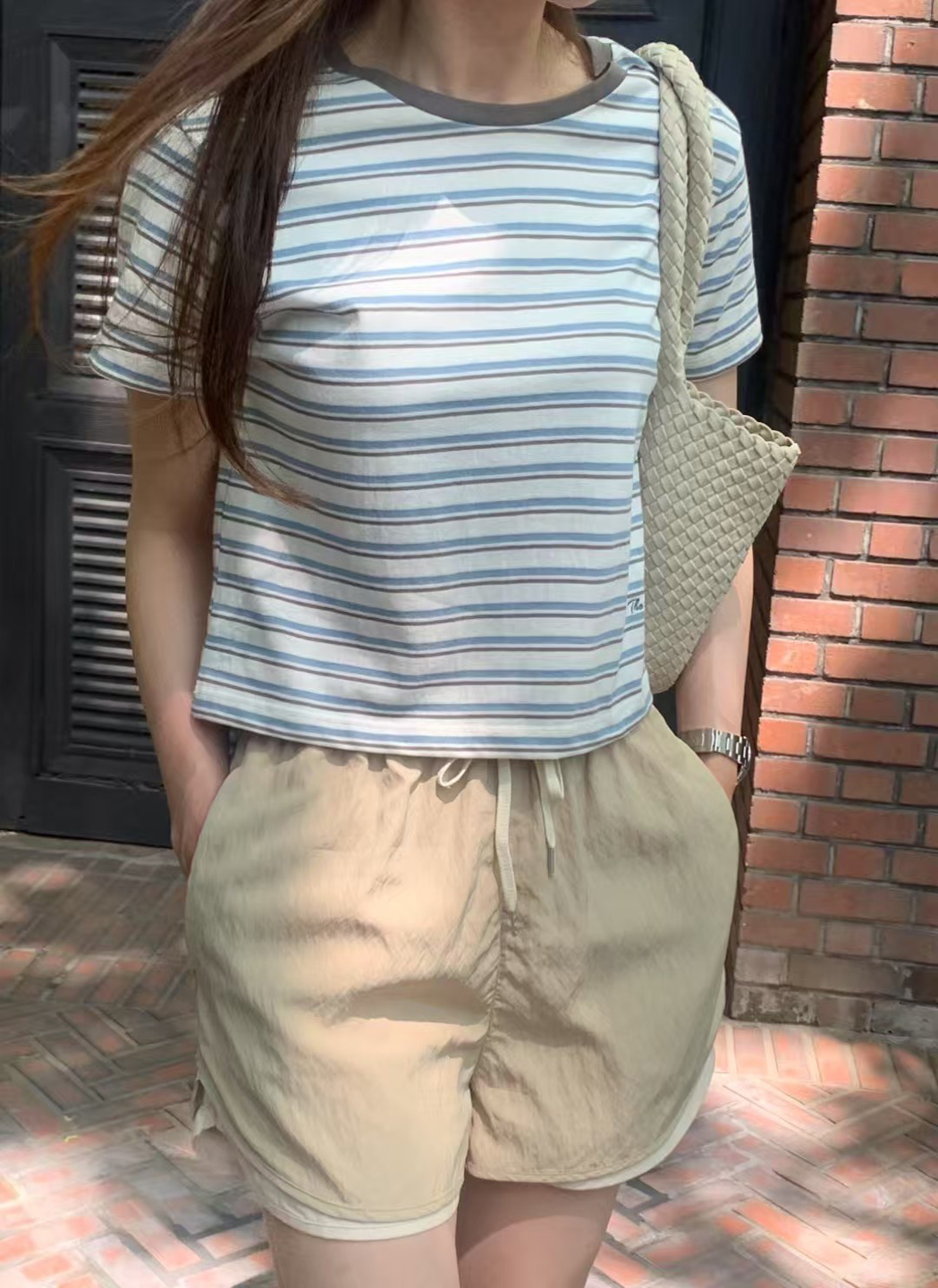 A12.清爽家彩色條紋短版TEE