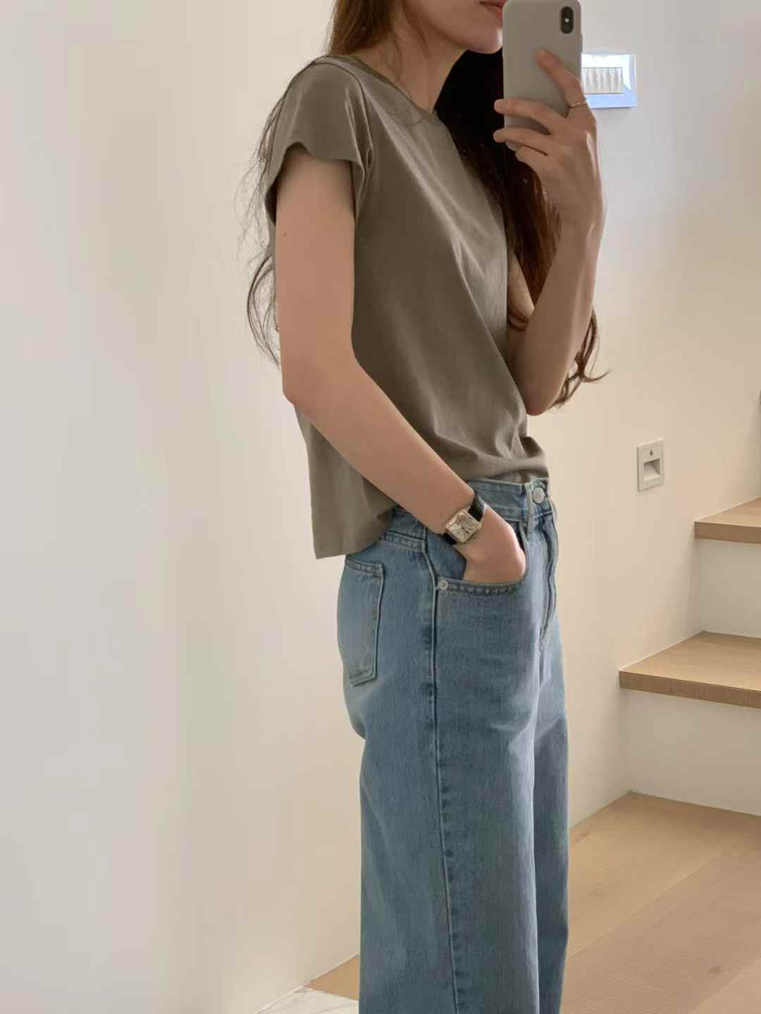 A23.顏值家莫代爾混棉顯瘦短TEE