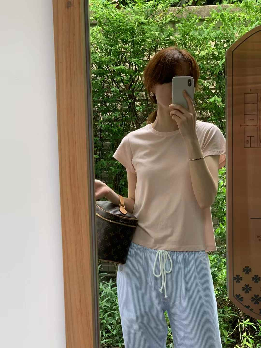 A23.顏值家莫代爾混棉顯瘦短TEE