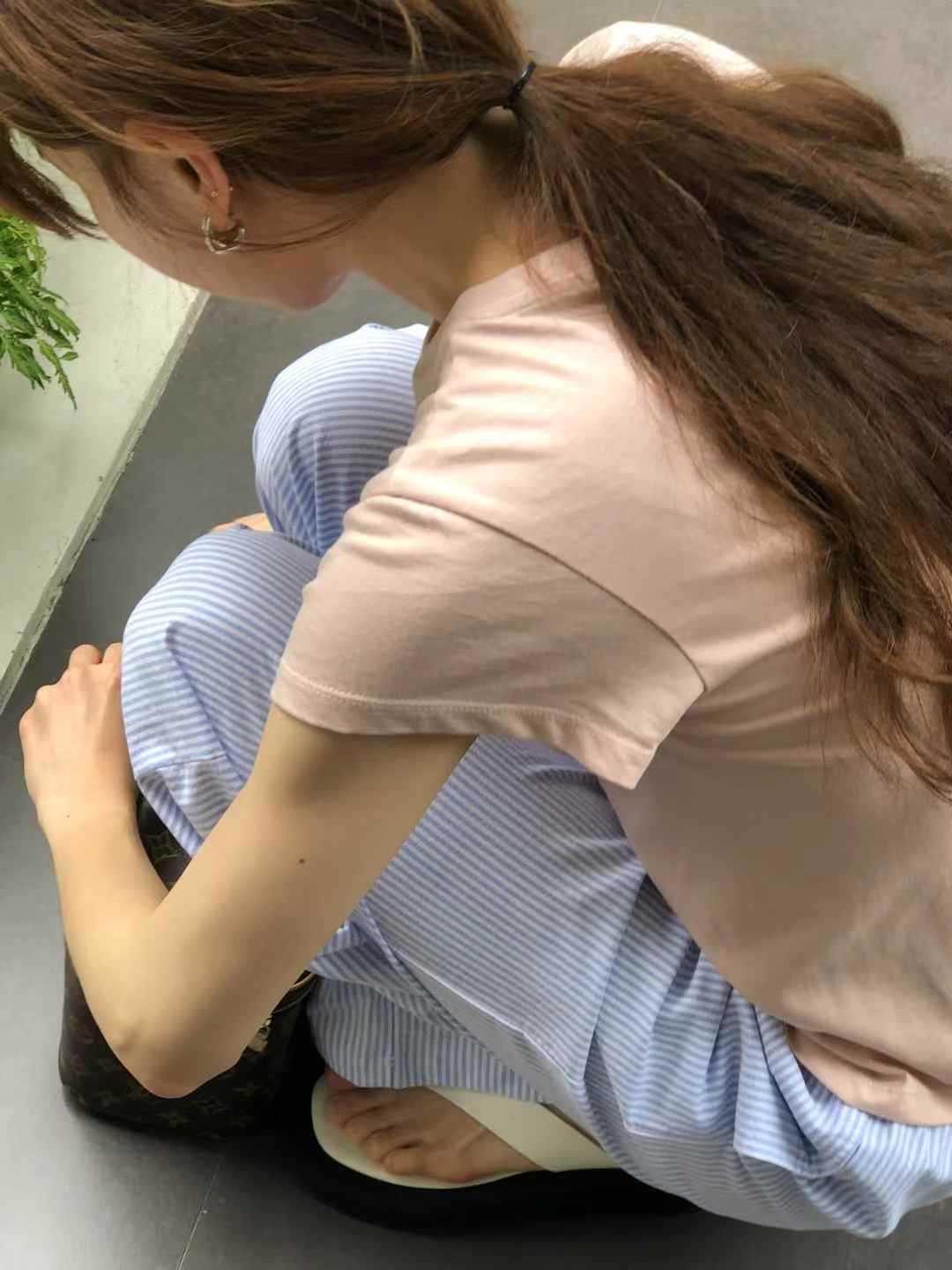 A23.顏值家莫代爾混棉顯瘦短TEE
