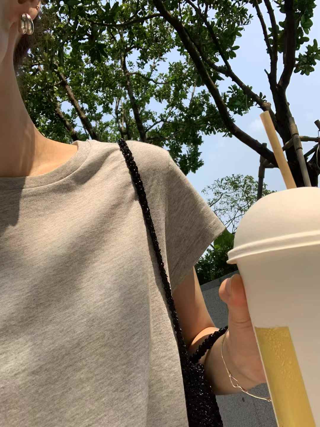 A23.顏值家莫代爾混棉顯瘦短TEE