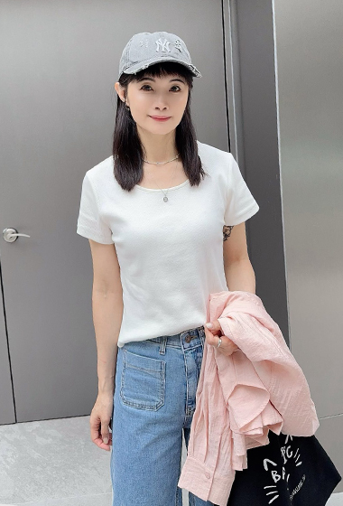 A07.百搭女孩彈性纖瘦TEE