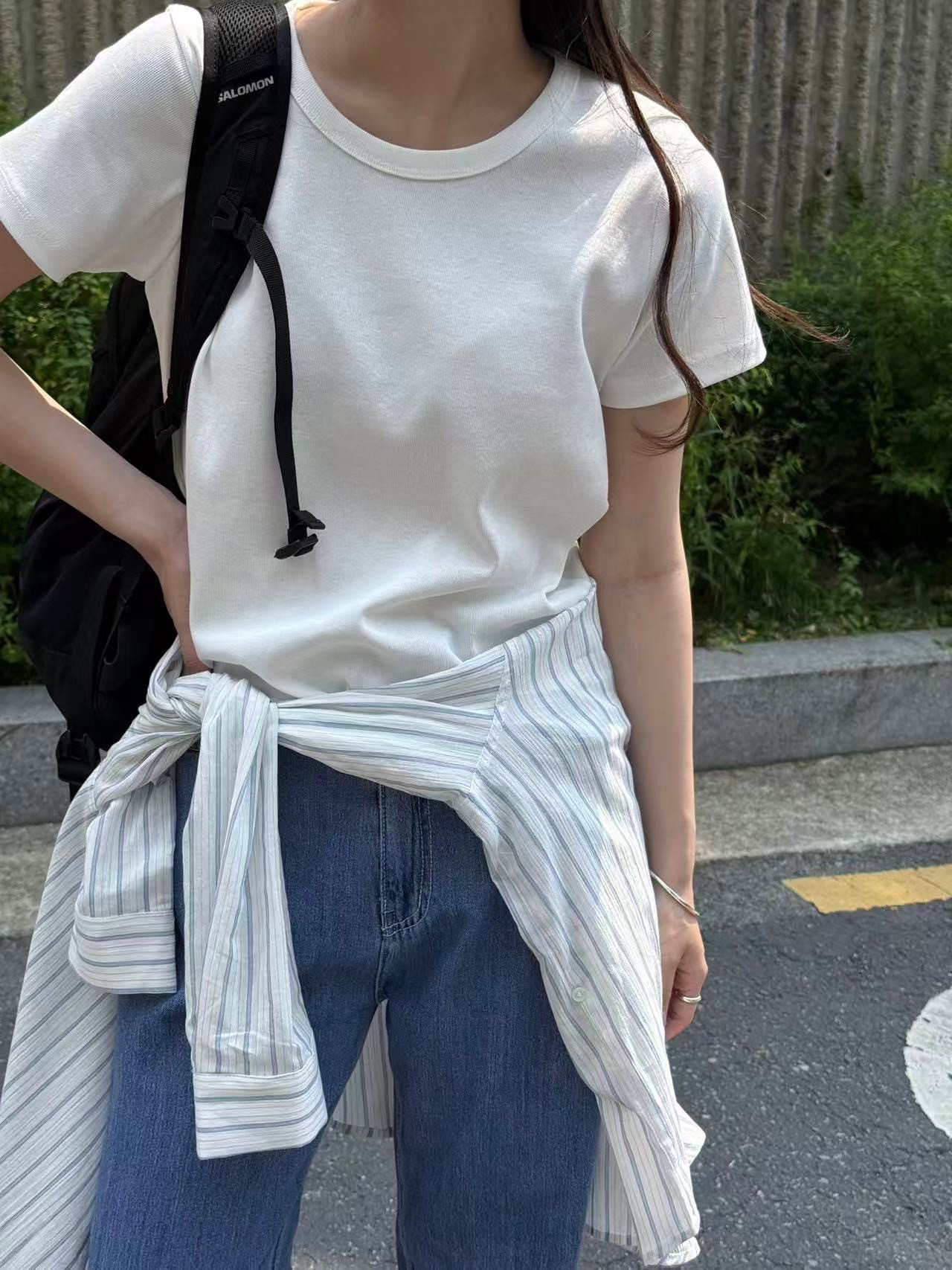 A43.瘦瘦歐膩女孩素面TEE