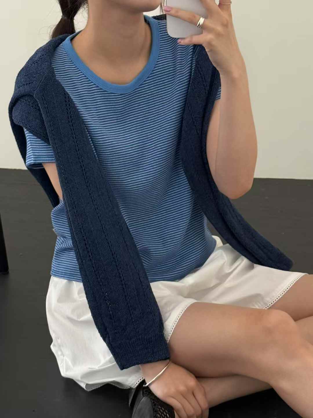 A42.瘦瘦歐膩滾邊條紋TEE